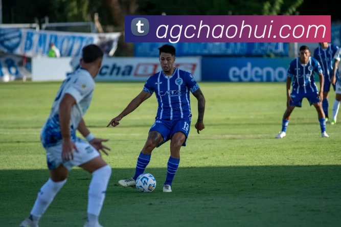 超玩会电竞官网APP 封面图